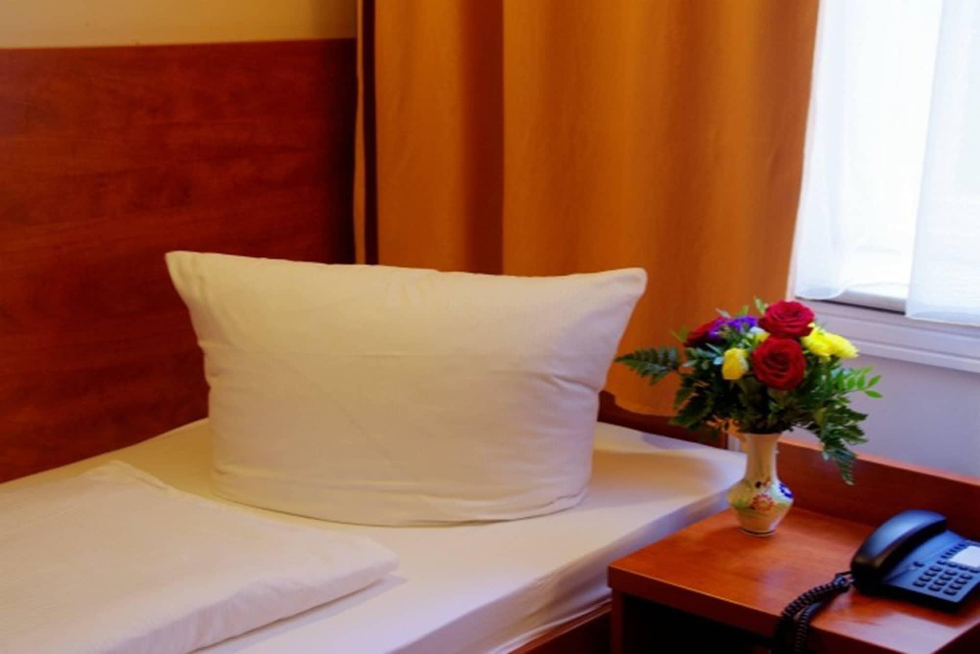 City Hotel Am Kurfuerstendamm Berlin Zewnętrze zdjęcie