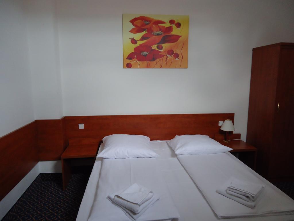 City Hotel Am Kurfuerstendamm Berlin Zewnętrze zdjęcie